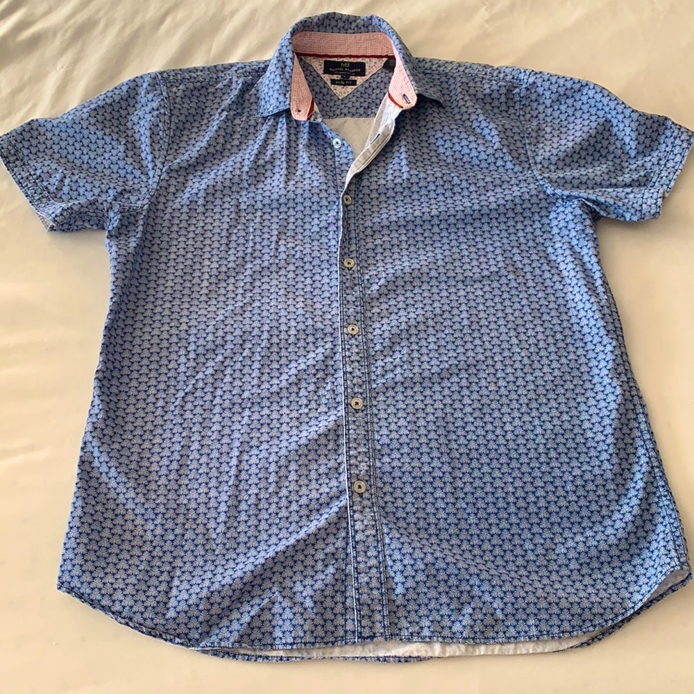 Men’s Short Sleeve Button-Up